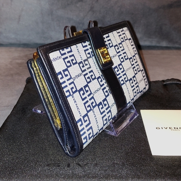GIVENCHY NAVY BLUE LEATHER & WHITE PVC BI-FOLD SECRETARY LONG WALLET & DUSTBAG - Picture 8 of 15